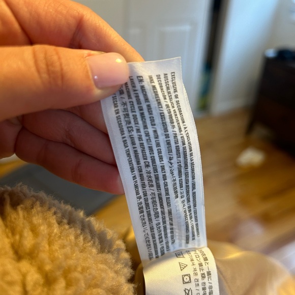 Abercrombie Teddy Coat - Picture 12 of 12